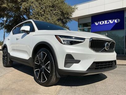 Certified 2023 Volvo XC40 B4 Core w/ Protection Package Premier