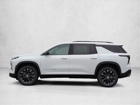 New 2026 Chevrolet Traverse LT w/ Sun and Wheel Package image 5