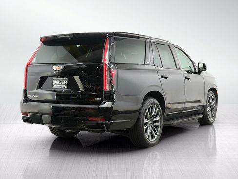 Used 2022 Cadillac Escalade Sport Platinum w/ Heavy-Duty Trailer Package AWD/4WD image 5