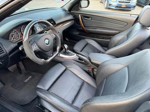 Used 2011 BMW 135i Convertible image 35