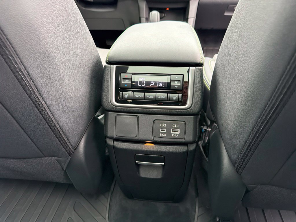 Certified 2023 Subaru Ascent Onyx Edition Limited AWD/4WD image 22