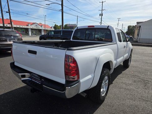 Used 2007 Toyota Tacoma PreRunner image 6