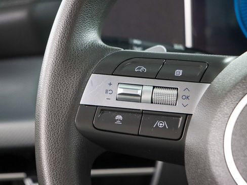 Used 2025 Hyundai Sonata SEL FWD image 13