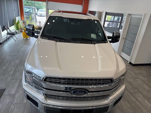 Used 2018 Ford F150 Lariat w/ Equipment Group 502A Luxury AWD/4WD image 9