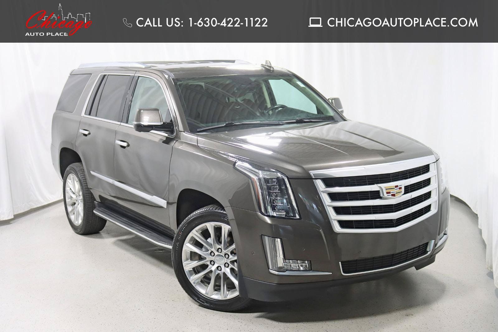 Used 2020 Cadillac Escalade Luxury AWD/4WD image 1