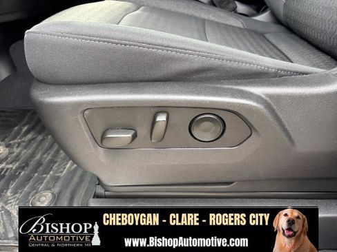 Used 2024 Chevrolet Silverado 2500 LT w/ Convenience Package AWD/4WD image 29