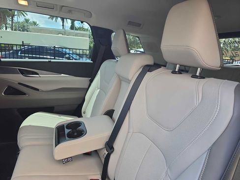 Certified 2026 INFINITI QX60 Luxe w/ Cargo Package FWD image 14