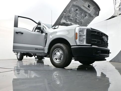 New 2026 Ford F250 XL RWD image 34