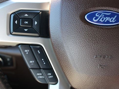 Used 2017 Ford F150 King Ranch w/ Equipment Group 601A Luxury AWD/4WD image 20