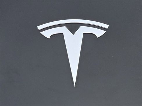 Used 2020 Tesla Model 3 image 19
