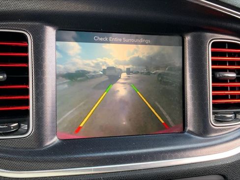 Used 2015 Dodge Charger SXT w/ Driver Confidence Group image 22