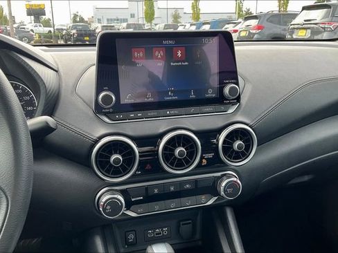 Used 2024 Nissan Sentra SV image 7