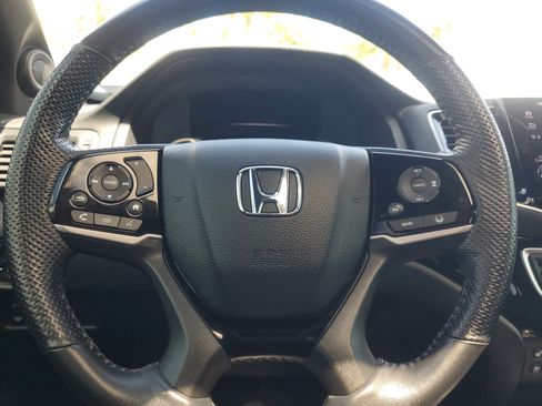 Used 2023 Honda Passport Elite image 15