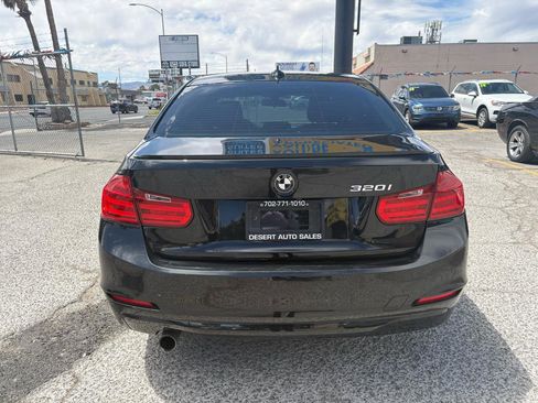 Used 2015 BMW 320i Sedan RWD image 5