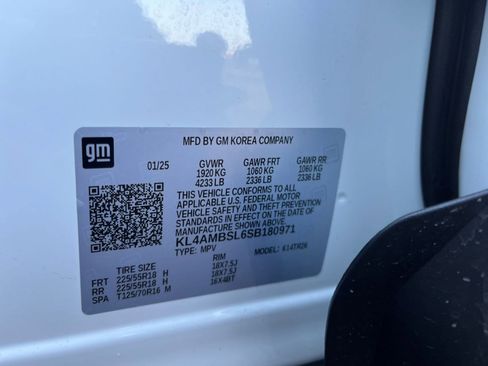 Used 2025 Buick Encore GX Preferred image 27