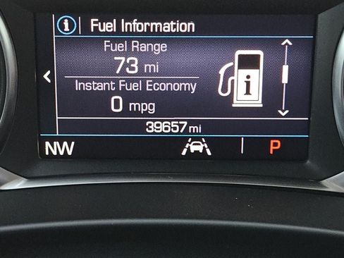 Used 2023 GMC Terrain SLE w/ Driver Convenience Package FWD image 23