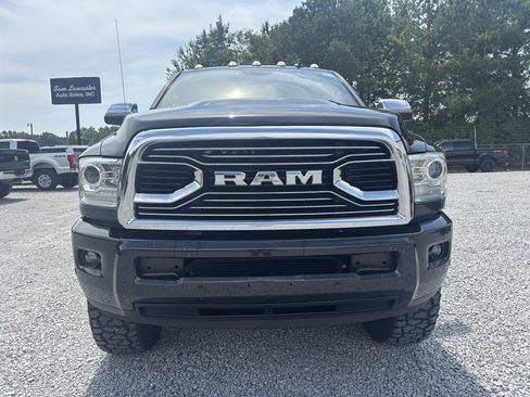 Used 2017 RAM 2500 Limited AWD/4WD image 2