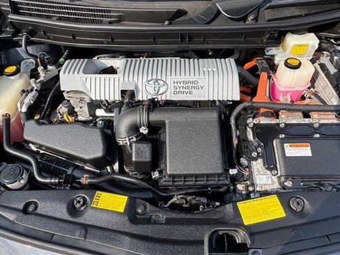 Used 2013 Toyota Prius Two FWD image 29