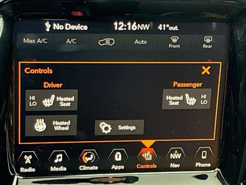 Used 2017 Jeep Compass Limited w/ Navigation Group image 33