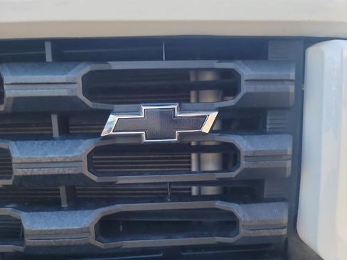 Used 2022 Chevrolet Silverado 2500 Custom w/ Custom Value Package image 28