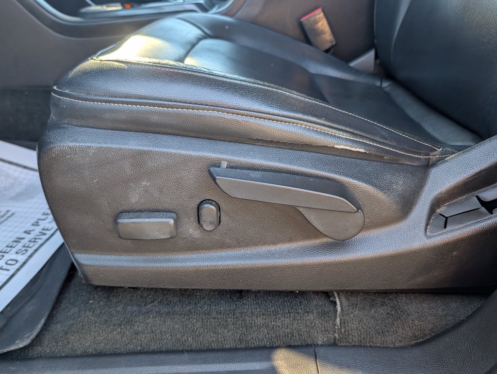 Used 2018 Chevrolet Colorado Z71 AWD/4WD image 19