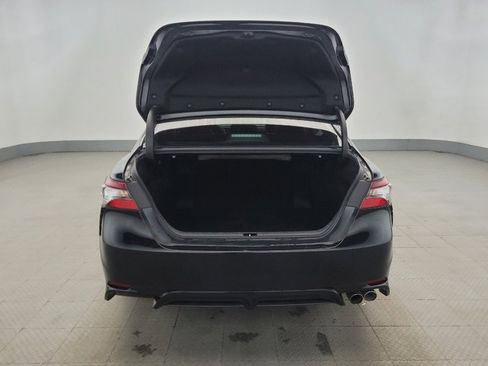 Used 2021 Toyota Camry SE image 29