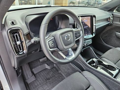 Certified 2023 Volvo XC40 Recharge Plus w/ Protection Package Premier AWD/4WD image 19