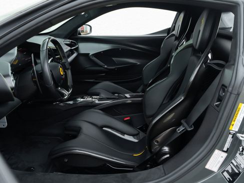 Used 2022 Ferrari 296 GTB RWD image 6