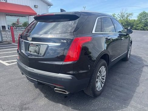 Used 2019 Cadillac XT5 Luxury w/ Trailering Package AWD/4WD image 3