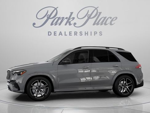 Used 2025 Mercedes-Benz GLE 53 AMG 4MATIC image 4