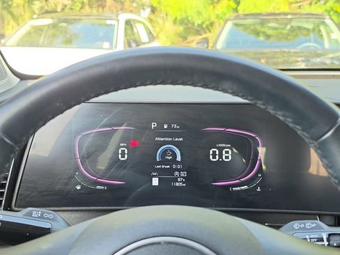 Certified 2024 Kia Sportage EX FWD image 16