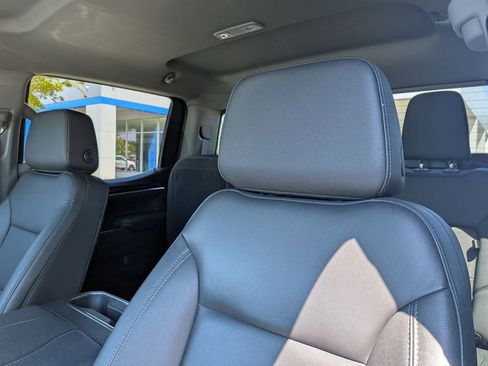 Used 2024 Chevrolet Silverado 1500 LT Trail Boss w/ LT Trail Boss Premium Package AWD/4WD image 15