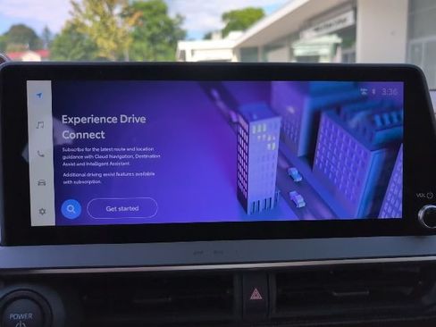 New 2026 Toyota Prius Plug-In Hybrid FWD image 19
