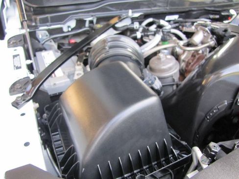 Used 2025 RAM 2500 Big Horn AWD/4WD image 26