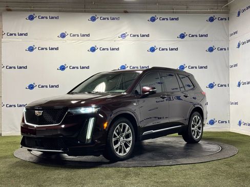 Used 2020 Cadillac XT6 Sport image 3