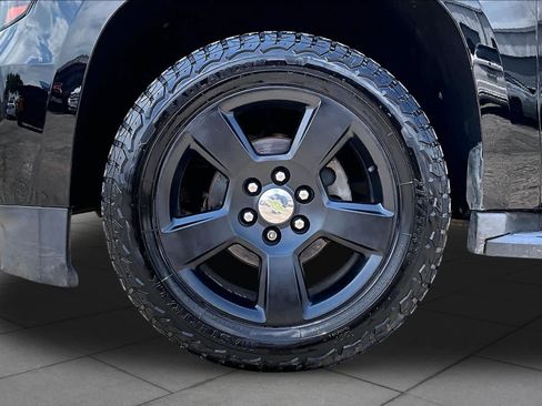 Used 2015 Chevrolet Tahoe LS RWD image 12