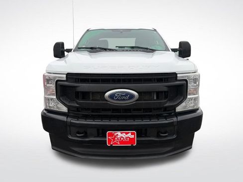 Used 2021 Ford F250 XL w/ Power Equipment Group AWD/4WD image 2
