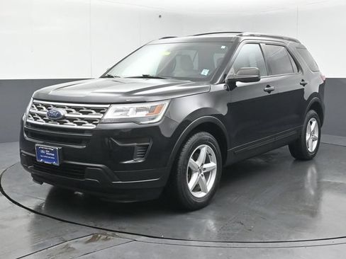 Used 2019 Ford Explorer 4WD image 3
