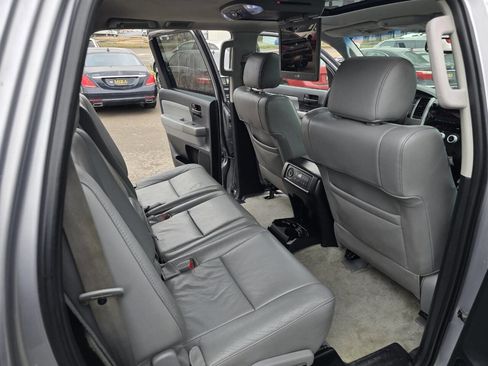 Used 2011 Toyota Sequoia SR5 image 28