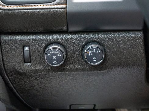 Used 2021 GMC Canyon AT4 w/ Driver Alert Package AWD/4WD image 28