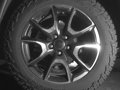 Used 2025 Jeep Compass Trailhawk image 14