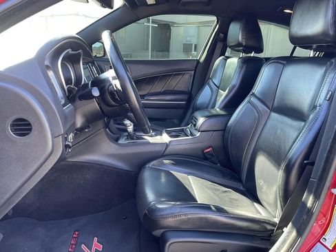 Used 2017 Dodge Charger R/T w/ Plus Group image 15