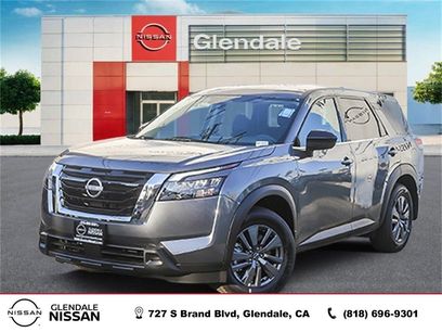 New 2025 Nissan Pathfinder S