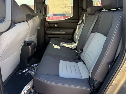 New 2025 Toyota Tacoma TRD Off-Road image 30