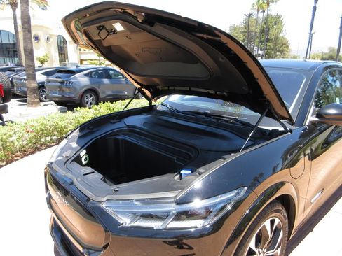 Certified 2022 Ford Mustang Mach-E Premium RWD image 28