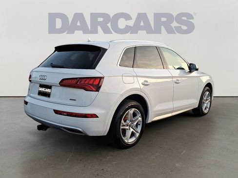 Used 2019 Audi Q5 2.0T Premium w/ Convenience Package image 6