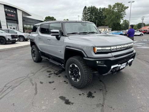 New 2025 GMC Hummer EV 3X w/ Extreme Off-Road Package image 9