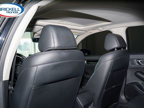 Used 2023 Honda Civic Touring image 17