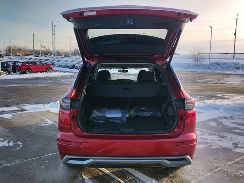 New 2026 Mitsubishi Outlander SEL AWD/4WD image 17