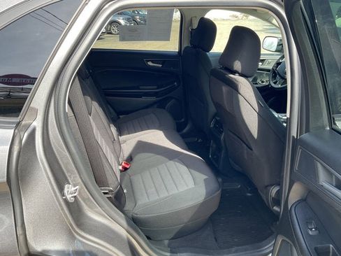 Used 2022 Ford Edge SE w/ Black Appearance Package image 26